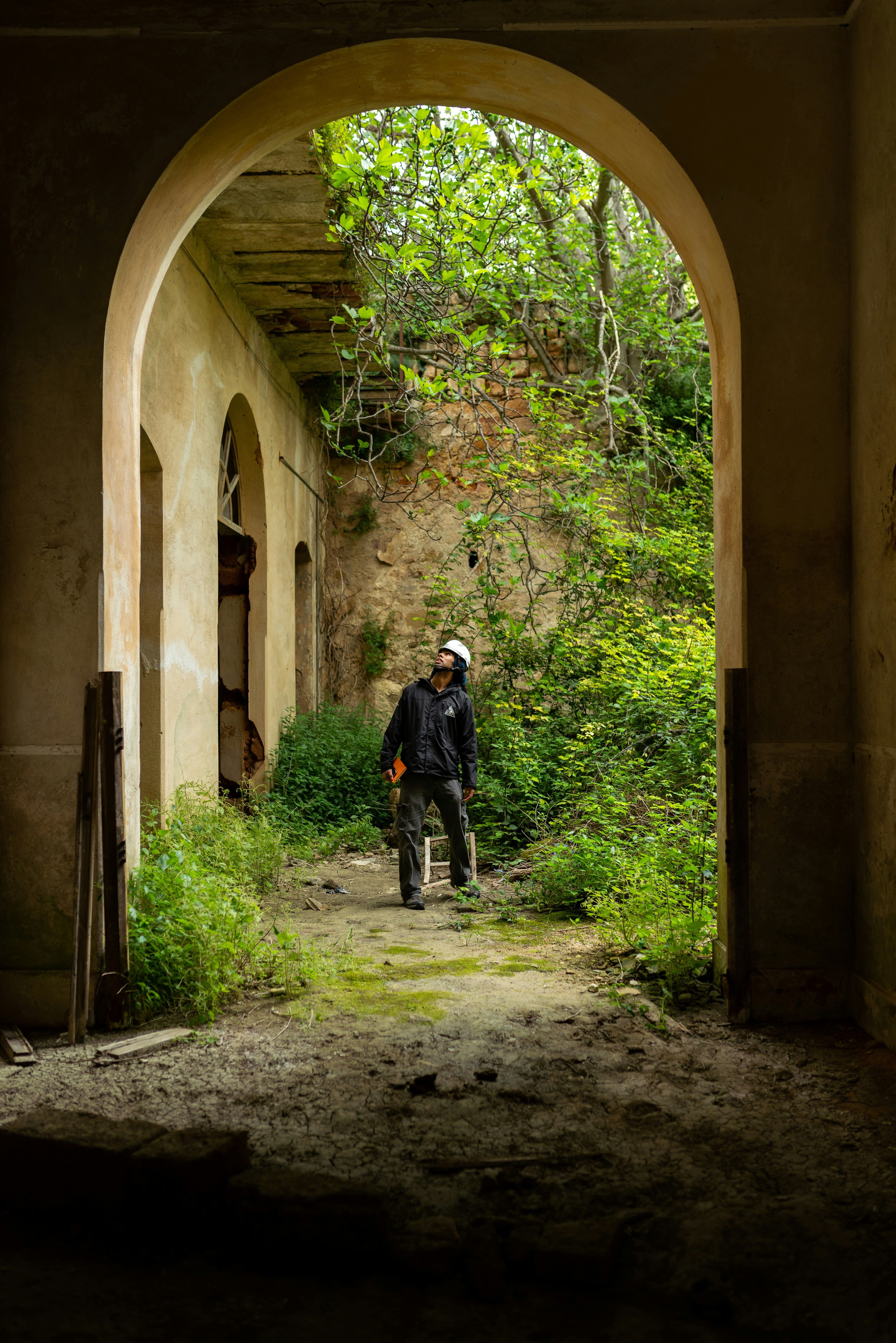 Image of rake con doing structural health check.